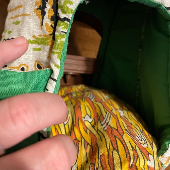 VTG 1980 Fisher-Price ‘Woodsey’ plush tree trunk house/carrying case toy - Picture 4 of 13